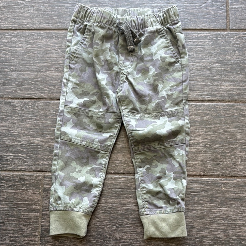 NWOT Cat & Jack Boys Jogger Pants - Camo - size 2T